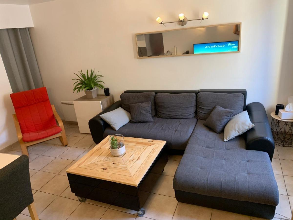 Appartement Moderne Au Centre-Ville De Vaison Exterior foto